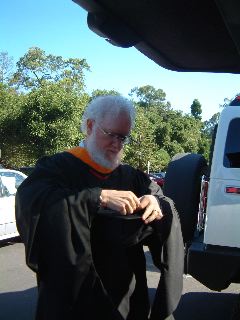 Preparing the tassle